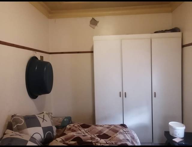 3 BEDROOM HOUSE FOR SALE IN BOKSBURG EAST